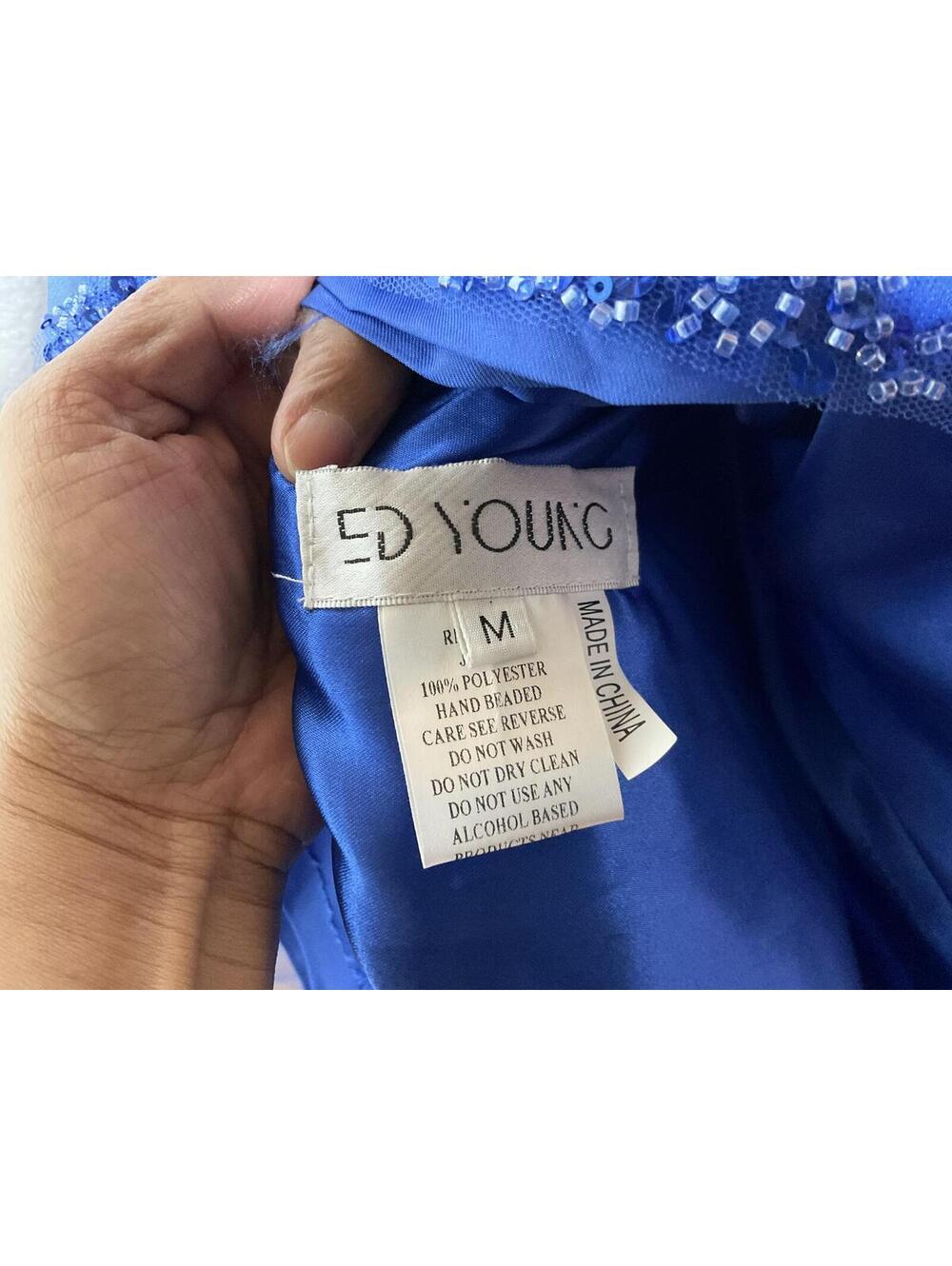 < ED Young Blue Beaded A-Line Tiered Formal Mini Dress Size Medium > - Picture 3 of 4
